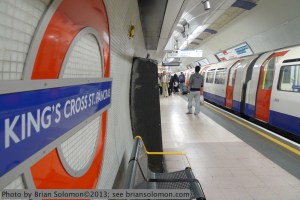 Underground_Station_Kings_Cross_P1460607